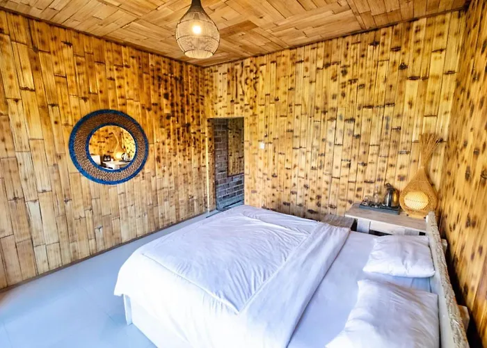 招待所 Bamboo Mount Batur And Hot Spring