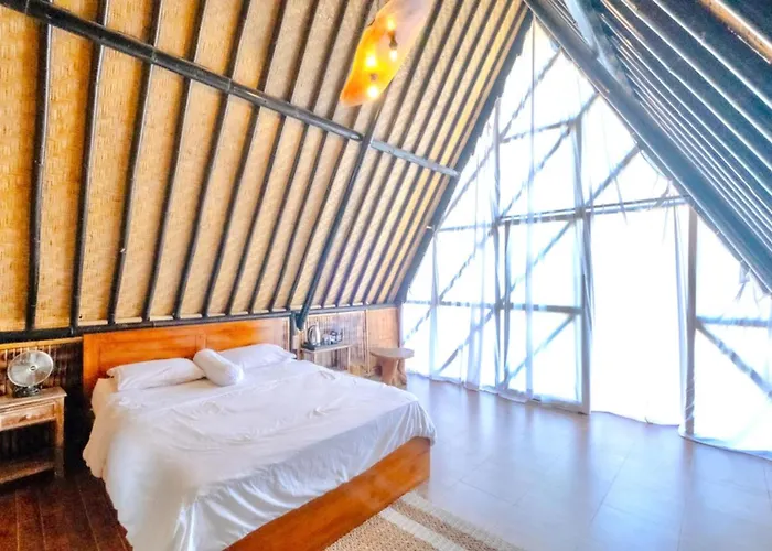 Bamboo Mount Batur And Hot Spring 招待所